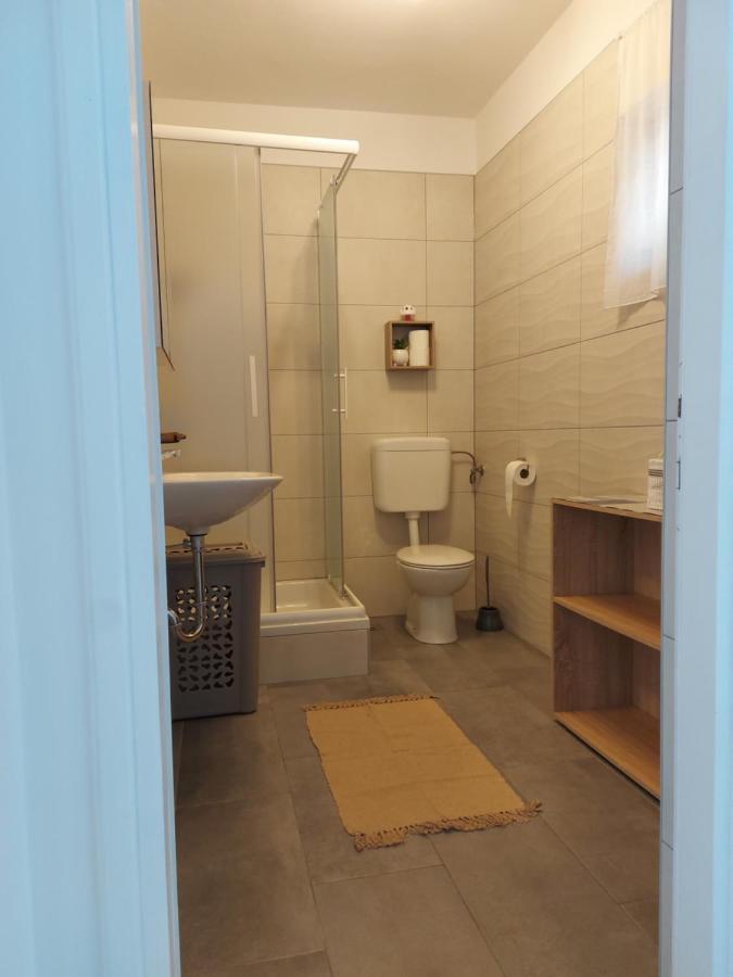 Apartmani Mare Novi Vinodolski Exterior foto